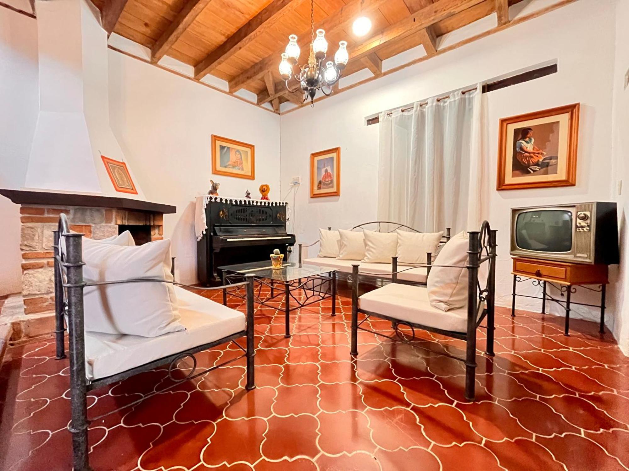 Hotel Ocho Barrios San Cristóbal de Las Casas Dış mekan fotoğraf